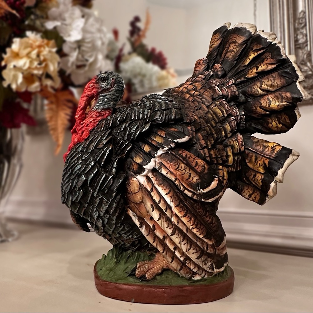 Beautiful Resin Turkey - Picture 8 of 9
